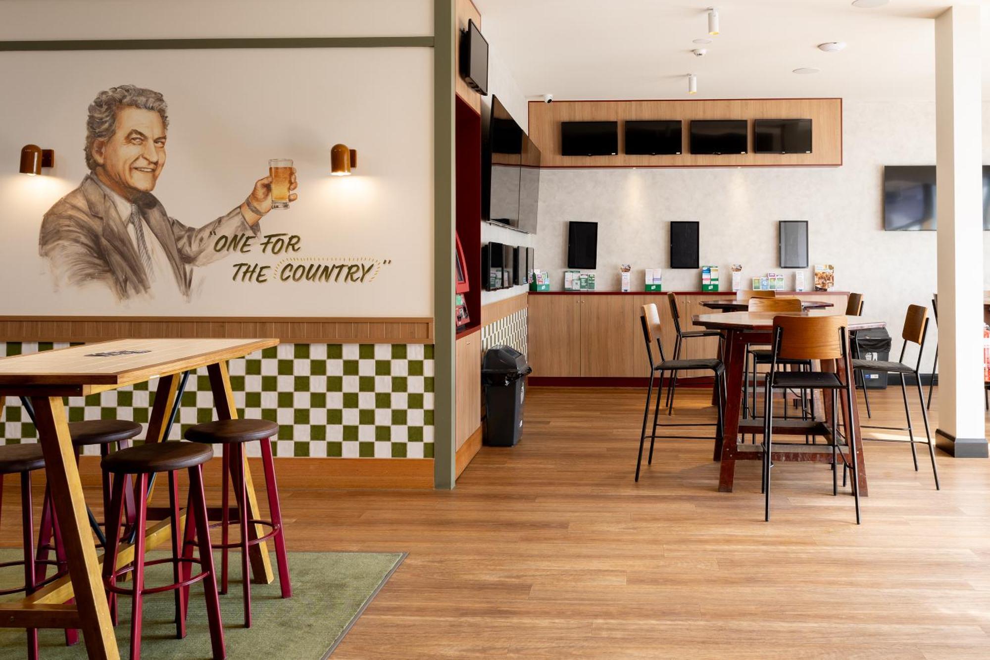 Statesman Hotel Canberra Esterno foto