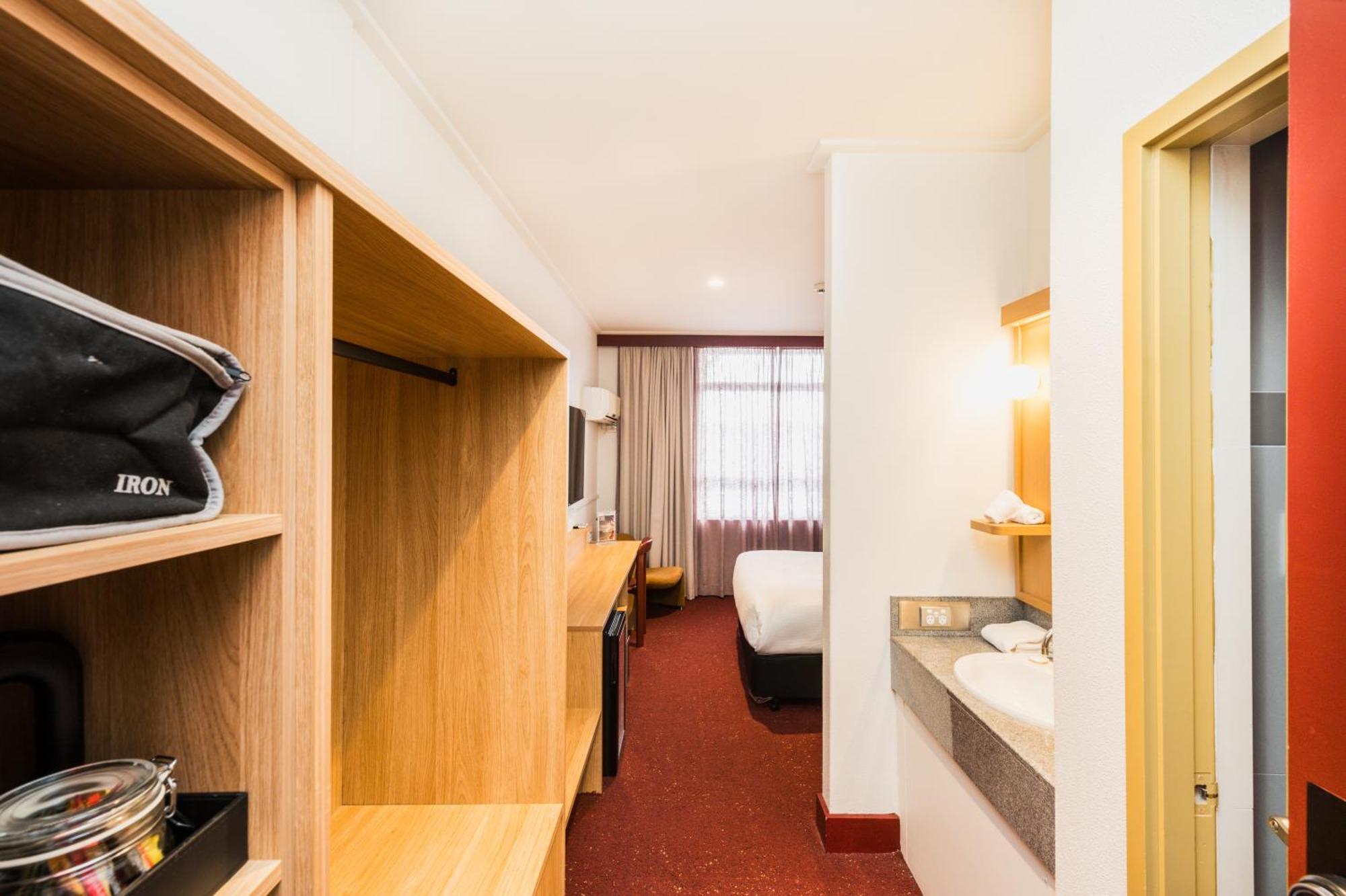 Statesman Hotel Canberra Camera foto